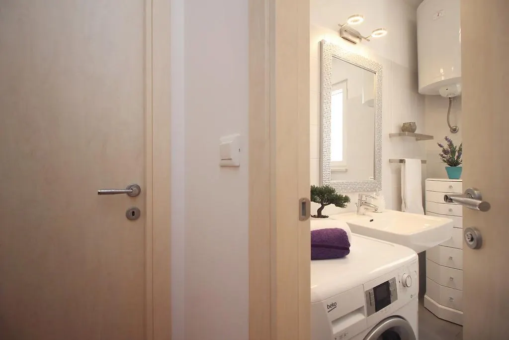 Apartment Marieta Split