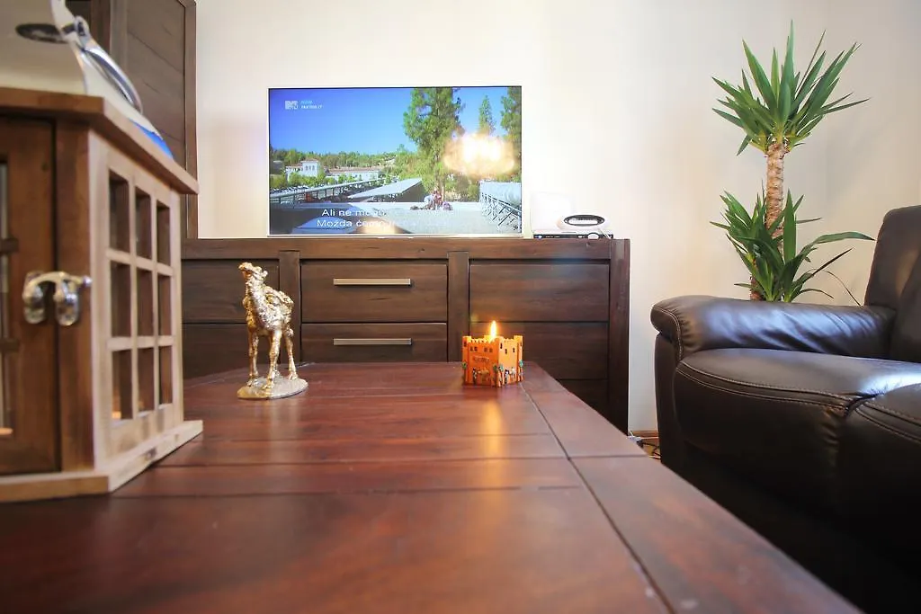 Apartment Marieta Split